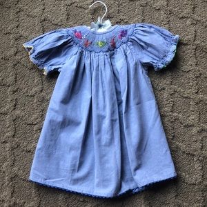 Viva la Fete smocked chambray dress 2T